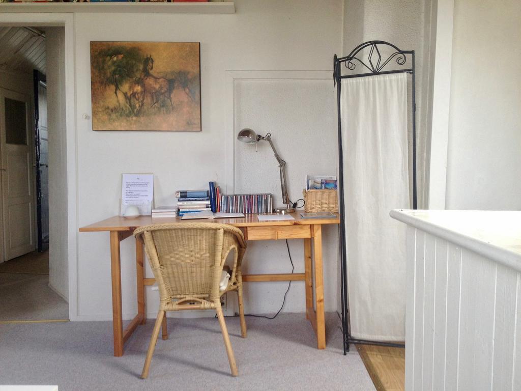 Bed Books & Breakfast Leilighet *